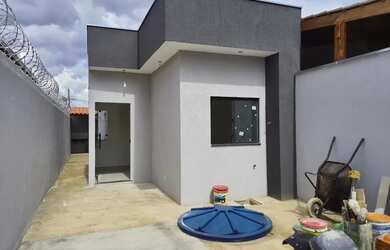 Imagem 2: Casa para Venda em Montes Claros, Independência, 3 dormitórios, 1 banheiro, 2 vagas