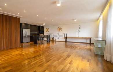 Imagem: O apartamento possui 3 Dormitórios, 4 Banheiros, 4 Vagas na