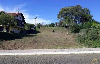 Imagem: O terreno possui 723m² de Área e está localizado em Nova