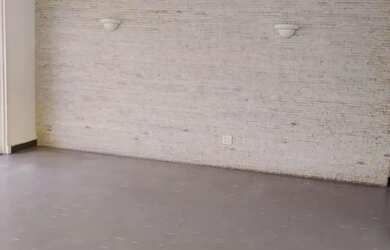 Imagem: O apartamento possui 3 Dormitórios, 1 Banheiro, 1 Vaga na garagem