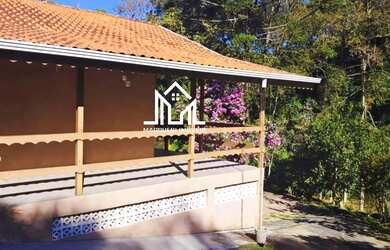 Imagem: A fazenda possui 1.796m² de Área e está localizado em Mandirituba