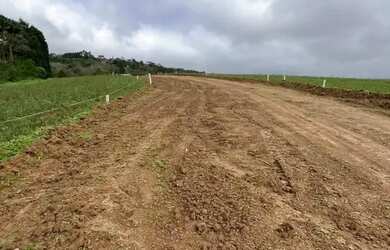 Imagem: URGENTE EM COTIA! Terrenos por R$ 64.990, entrada facilitada