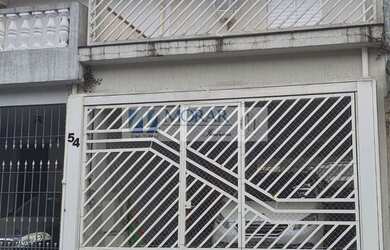 Imagem: A casa possui 3 Dormitórios, 2 Banheiros, 1 Vaga na garagem