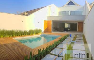 Imagem: A casa em condomínio possui 4 Dormitórios, 5 Banheiros, 2