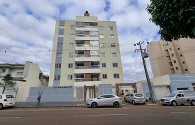 Imagem: O apartamento possui 3 Dormitórios, 2 Banheiros, 2 Vagas na