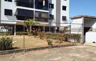 Imagem: O apartamento possui 3 Dormitórios, 1 Banheiro, 1 Vaga na garagem