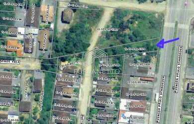 Imagem: O terreno possui 630m² de Área e está localizado em Boehmerwald