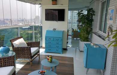 Imagem: O apartamento possui 4 Dormitórios, 5 Banheiros, 5 Vagas na