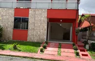 Imagem: A casa em condomínio possui 3 Dormitórios e está localizado