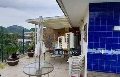 Imagem: O apartamento na cobertura possui 3 Dormitórios, 2 Banheiros