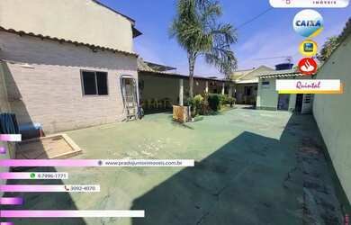 Imagem: A casa possui 3 Dormitórios, 2 Banheiros, 3 Vagas na garagem