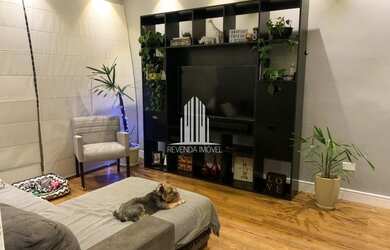 Imagem: A casa possui 3 Dormitórios, 4 Banheiros, 2 Vagas na garagem