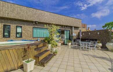 Imagem: Cobertura com 3 quartos à venda, 220 m² por R$ 1.350.000