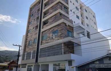 Imagem: O apartamento possui 2 Dormitórios, 2 Banheiros, 2 Vagas na