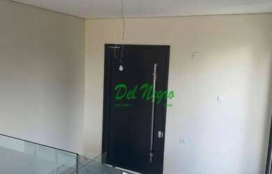 Imagem: A casa em condomínio possui 4 Dormitórios, 5 Banheiros, 4