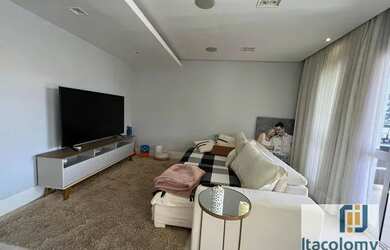 Imagem 3: Casa linda à venda no Residencial Tamboré 4