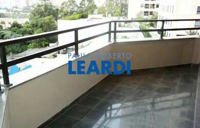 Imagem: O apartamento possui 4 Dormitórios, 5 Banheiros, 4 Vagas na