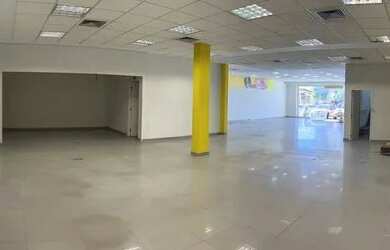 Imagem 4: Loja Campo Grande. 1.000m² de Áreae5 Vagas na garagem