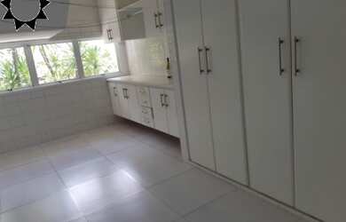 Imagem 3: SOBRADO - BARUERI. Piscina, 700m² de Área, 5 Vagas na garageme4 Dormitórios