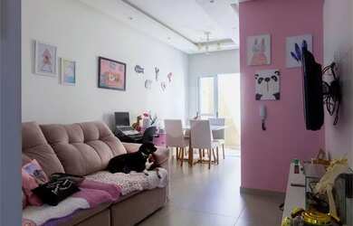 Imagem: A casa em condomínio possui 2 Dormitórios, 2 Banheiros, 1