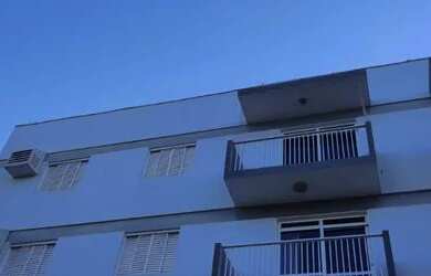 Imagem: O apartamento possui 3 Dormitórios, 2 Banheiros, 2 Vagas na