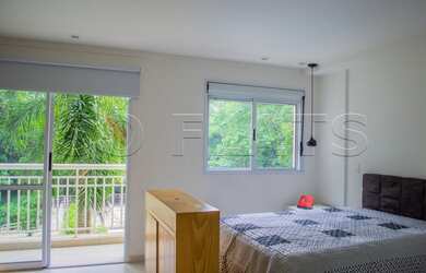 Imagem: O studio possui 1 Dormitório, 1 Banheiro, 1 Vaga na garagem