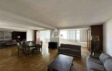 Imagem 5: 4 quartos no posto 2. 330m² de Área, 1 Vaga na garageme4 Dormitórios