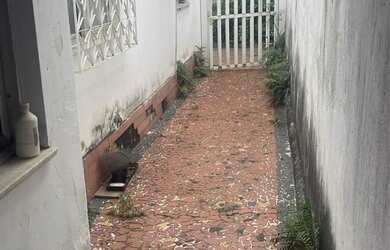 Imagem: A casa possui 2 Dormitórios, 1 Banheiro e 75m² de Área e