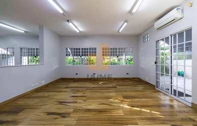 Imagem 14: Casa Comercial com 7 Salas 9 Vagas em Pacaembu