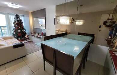 Imagem: O apartamento possui 2 Dormitórios, 2 Banheiros, 2 Vagas na