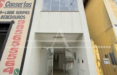 Imagem: O depósito possui 150m² de Área e está localizado em Centro