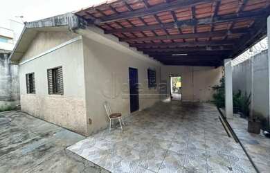 Imagem 3: Casa disponível para venda no bairro Santa Mônica em Uberlândia MG