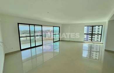 Imagem: O apartamento possui 4 Dormitórios, 2 Banheiros, 3 Vagas na