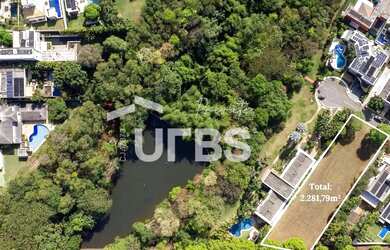 Imagem: O terreno possui 2.281m² de Área e está localizado em Jardins