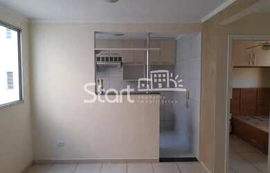 Imagem: O apartamento possui 2 Dormitórios, 1 Banheiro, 1 Vaga na garagem