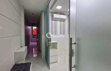 Imagem: O depósito possui 1 Vaga na garagem, 28m² de Área e está