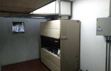 Imagem 7: Galpão/Depósito/Armazém para aluguel e venda tem 365 metros quadrados...