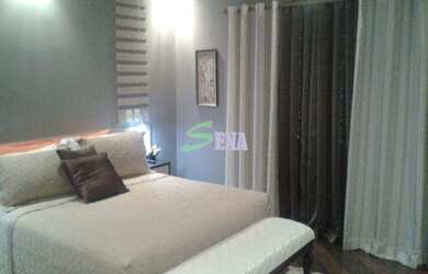 Imagem 2: Sobrado com Piscina. Piscina, Guarda roupa, Lareirae5 Vagas na garagem