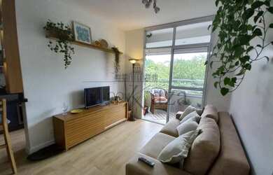 Imagem: O apartamento possui 2 Dormitórios, 2 Banheiros, 1 Vaga na