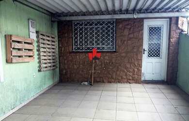 Imagem: A casa possui 2 Dormitórios, 2 Banheiros, 1 Vaga na garagem