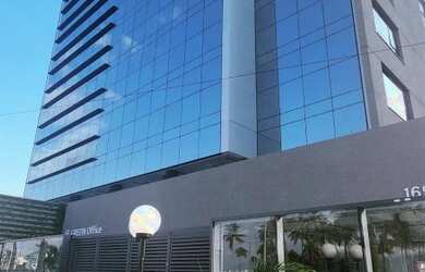 Imagem: O depósito e possui Dormitórios, Suítes, Banheiros, 1