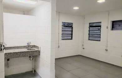 Imagem 10: Galpão/Depósito/Armazém para aluguel e venda tem 700 metros quadrados