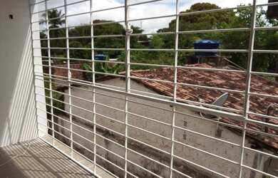 Imagem: O apartamento possui 4 Dormitórios e 2 Banheiros e está localizado