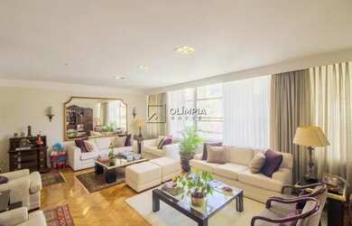 Imagem: O apartamento possui 4 Dormitórios, 5 Banheiros, 4 Vagas na