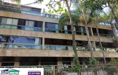 Imagem: O apartamento na cobertura possui 3 Dormitórios, 2 Banheiros