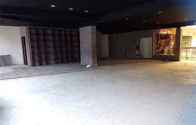 Imagem: O depósito possui 476m² de Área e está localizado em Centro