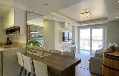 Imagem: O apartamento possui 2 Dormitórios, 2 Banheiros, 2 Vagas na