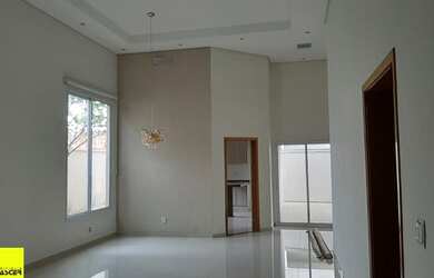 Imagem: A casa em condomínio possui 3 Dormitórios, 4 Banheiros, 2