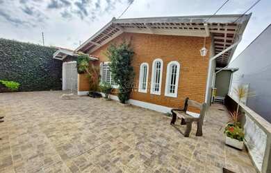 Imagem 2: Casa à Venda com 3 quartos no Jardim Paulicéia em Campinas