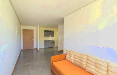 Imagem: O apartamento possui 1 Dormitório, 1 Banheiro, 1 Vaga na garagem